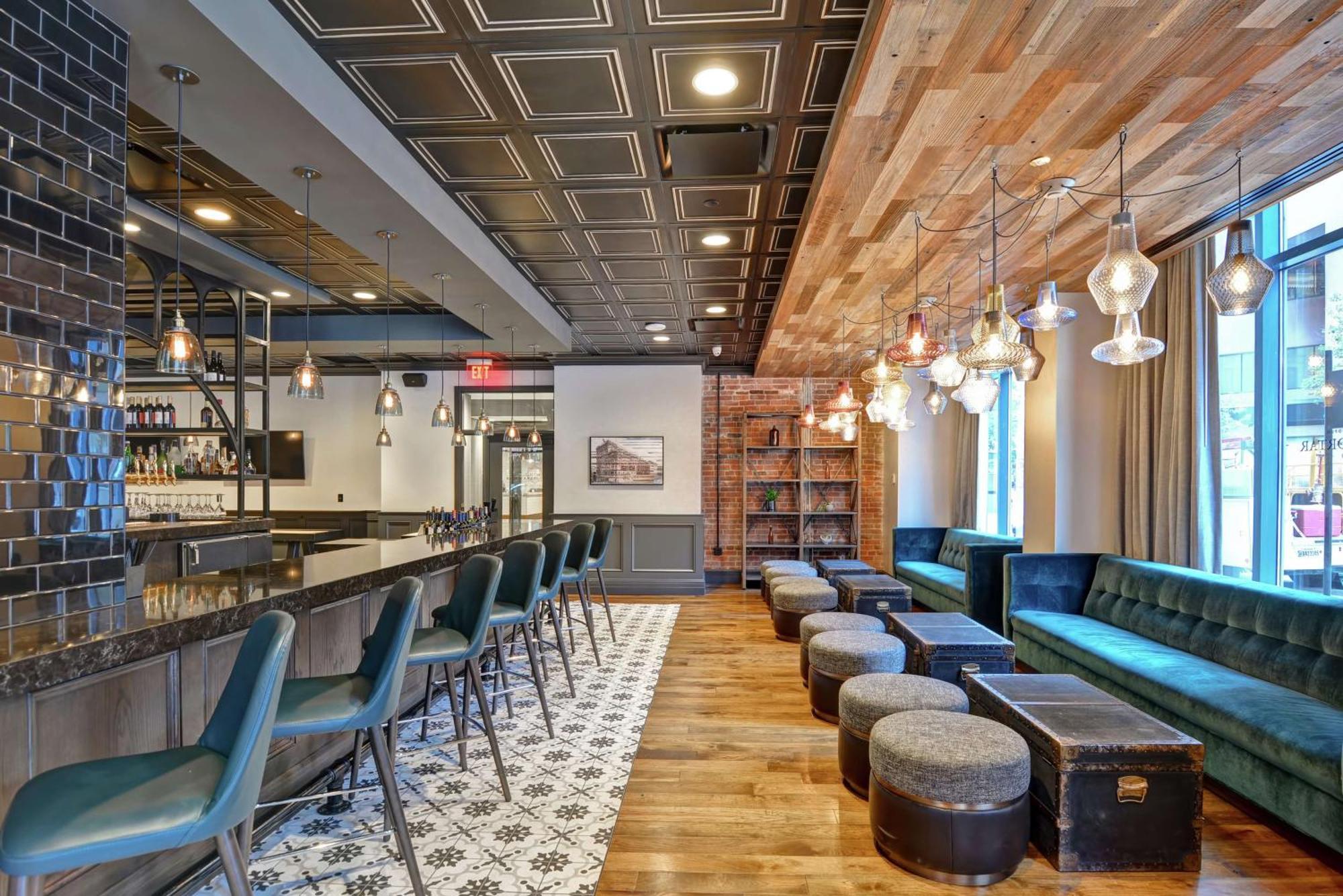 The Cincinnatian Curio Collection By Hilton Luaran gambar